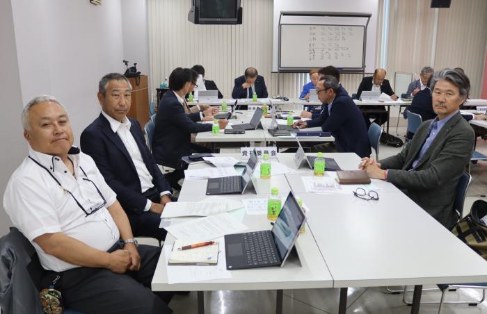 総務委員会