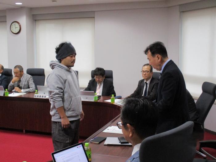 組合員証授与　　　　　　　　　　　　　　　㈱貴水設備　代表者加藤稔貴様