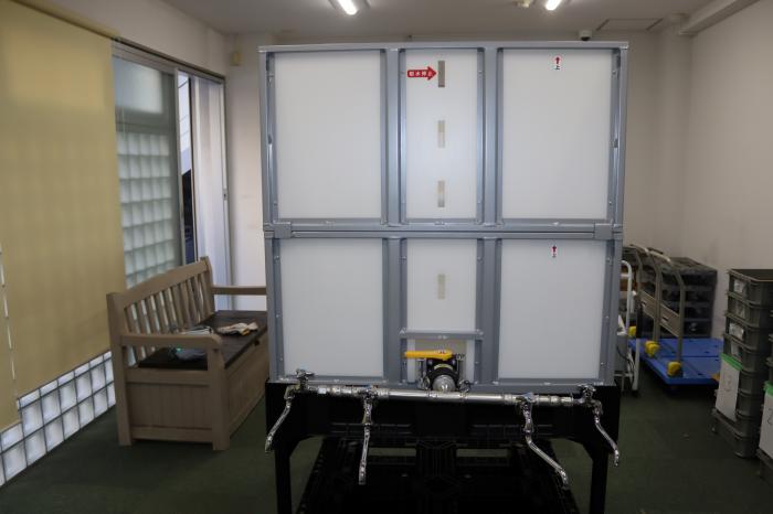 組立てトランク型自動ラップ式トイレ