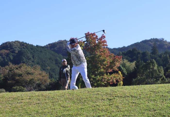 個人３位　熱田支部　　　　　　　　　　　　　　　　　　　　　　桜和設備㈱　服部　善弘　氏